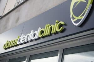 Dentist Signs Increase Patient Footfall With Effective Door Signage 300x200